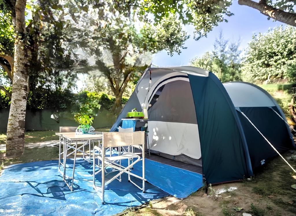 Pitch for Medium Tent