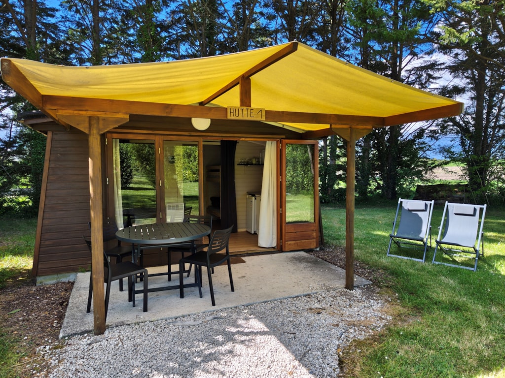Houten Hut 4p - Wooden hut without bathroom