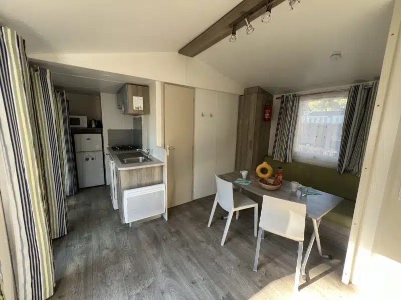Stacaravan Confort Plus+ - 28m² - 2 slaapkamers