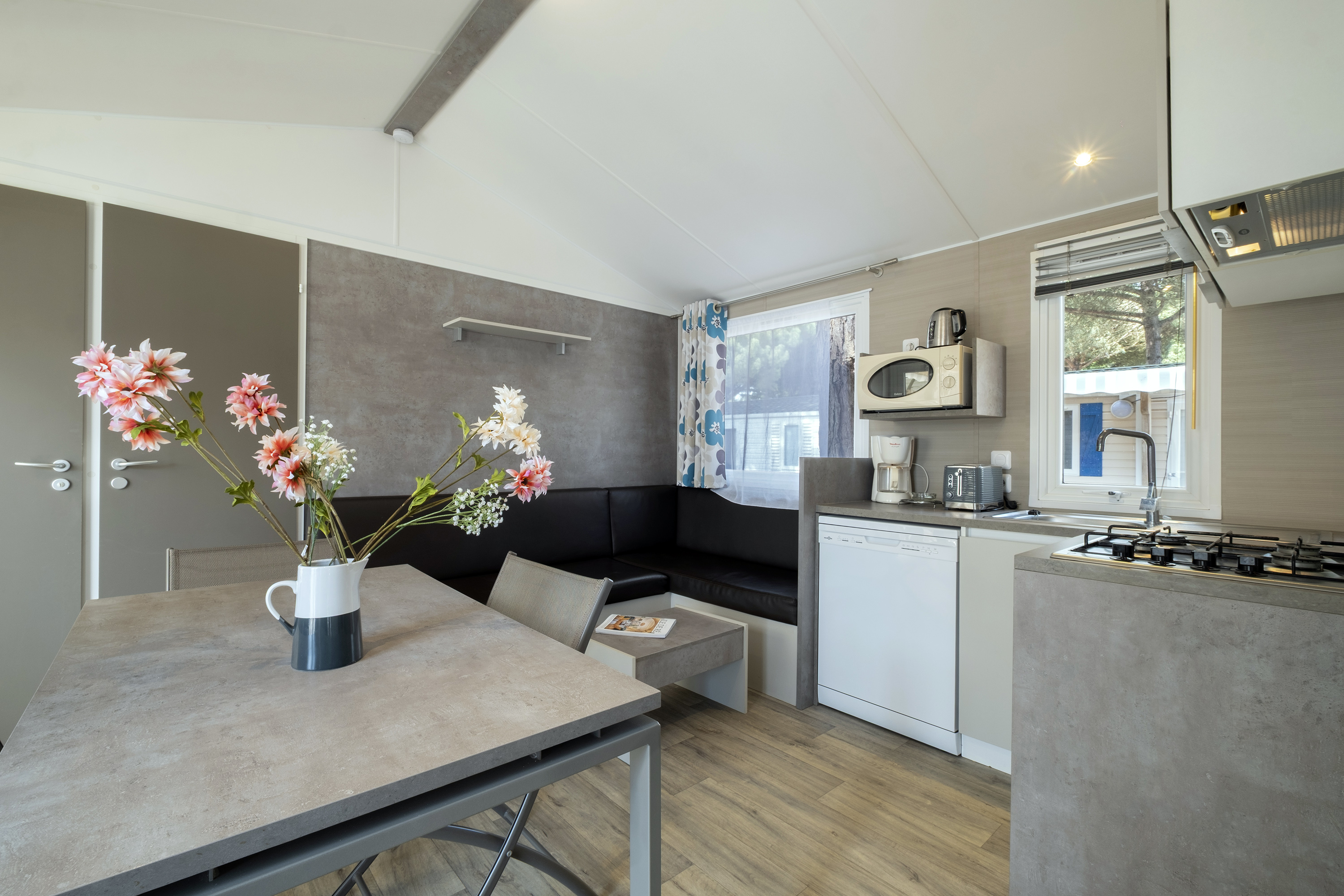 Stacaravan Confort Plus+ - 32m² - 3 slaapkamers