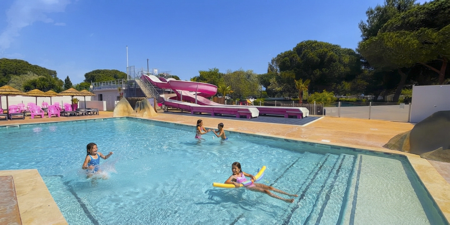 Camping Les Flamants Roses