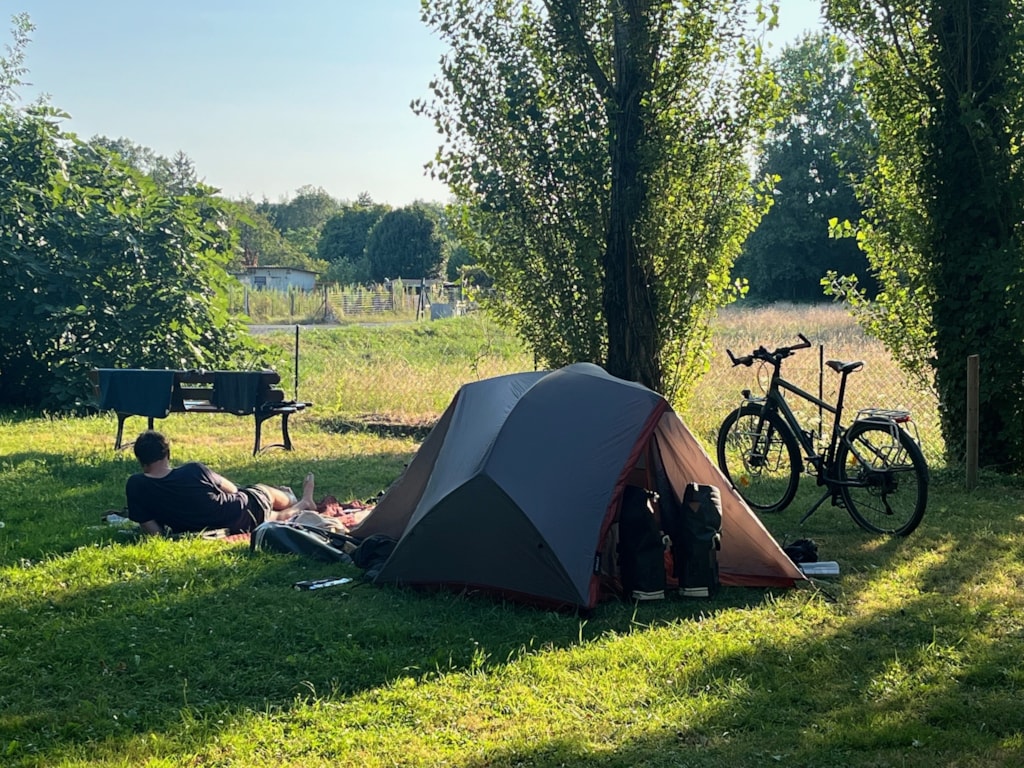 Pitch 70m² (Tent, Bike, Motorcycle)