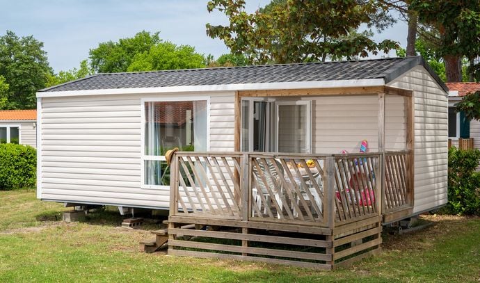 Stacaravan Comfort 27m² - 2 bedrooms - air-conditioning - small decking -