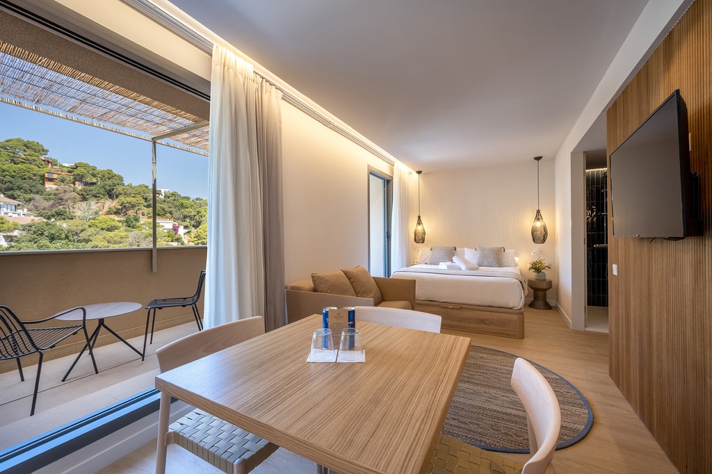 Studio 2p - Deluxe Lodge Half Board stay 2 Ppl.