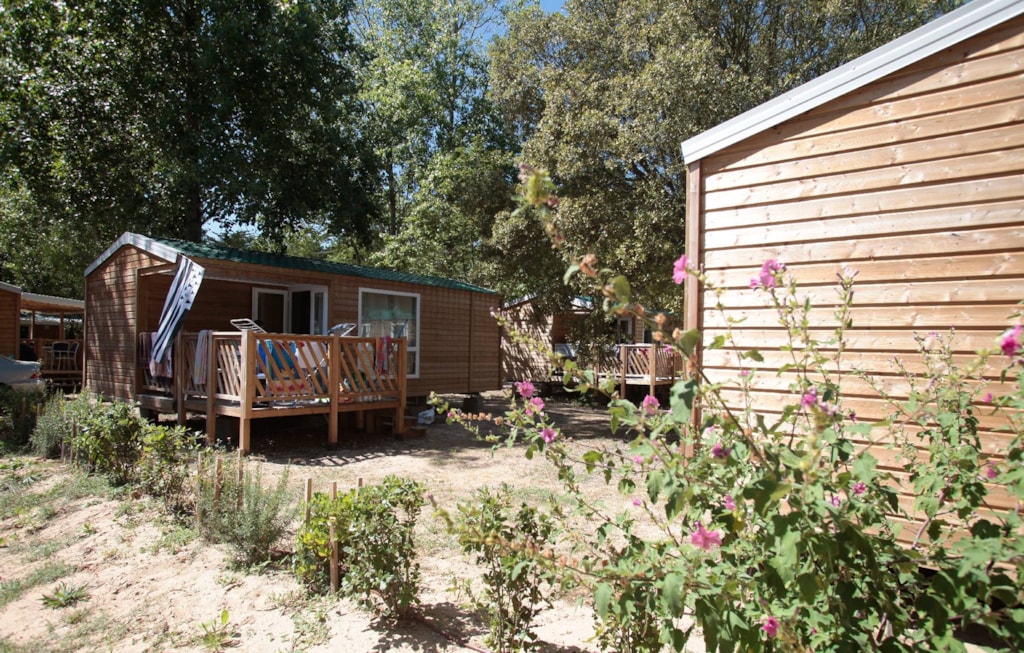 Stacaravan Standard 25m² 2 chambres + terrasse semi-couverte
