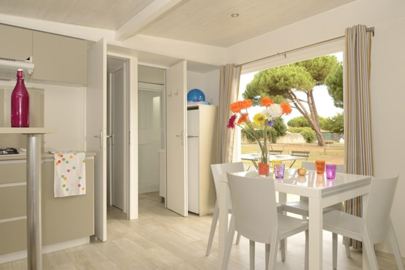 Stacaravan Confort 35 m² (3 chambres + terrasse semi-couverte + TV + LV + Clim