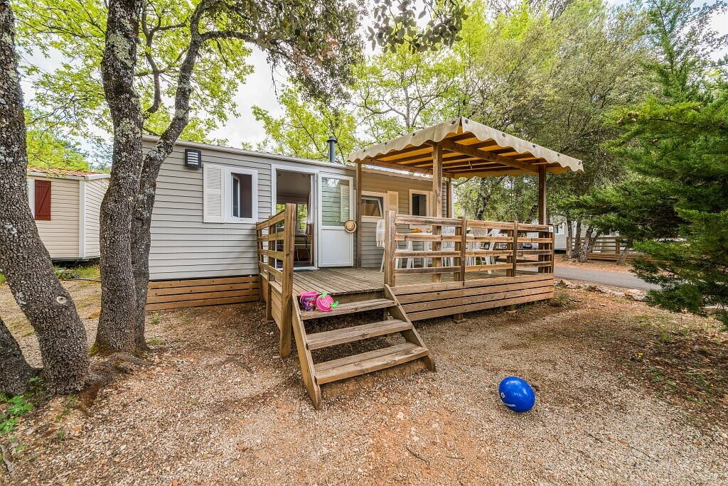 Mobil-home Classic - 26 m² - 2 bedrooms - Raised terrace