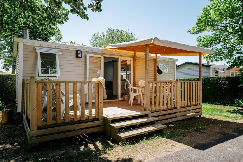 Mobile home Comfort - 30 m² - 3 bedrooms - Air-conditioning - Raised terrace