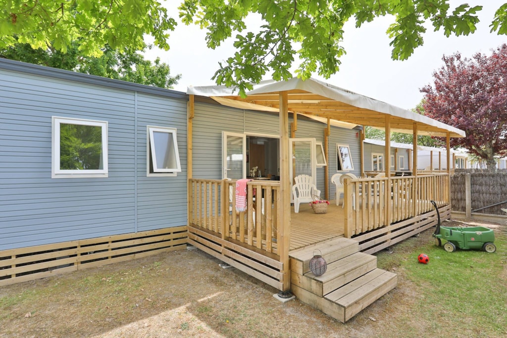 Stacaravan Comfort 30m² | 2 slaapkamers | Verhoogd terras | Airconditioning