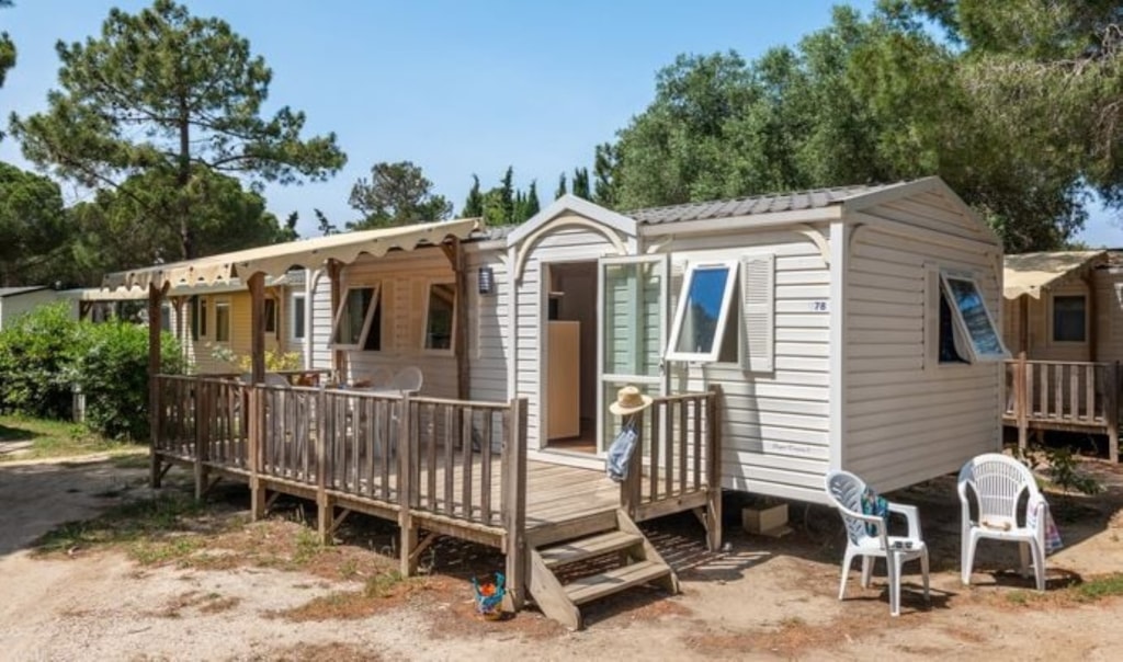 Stacaravan Classic | 32m² | airconditioning | 3 slaapkamers