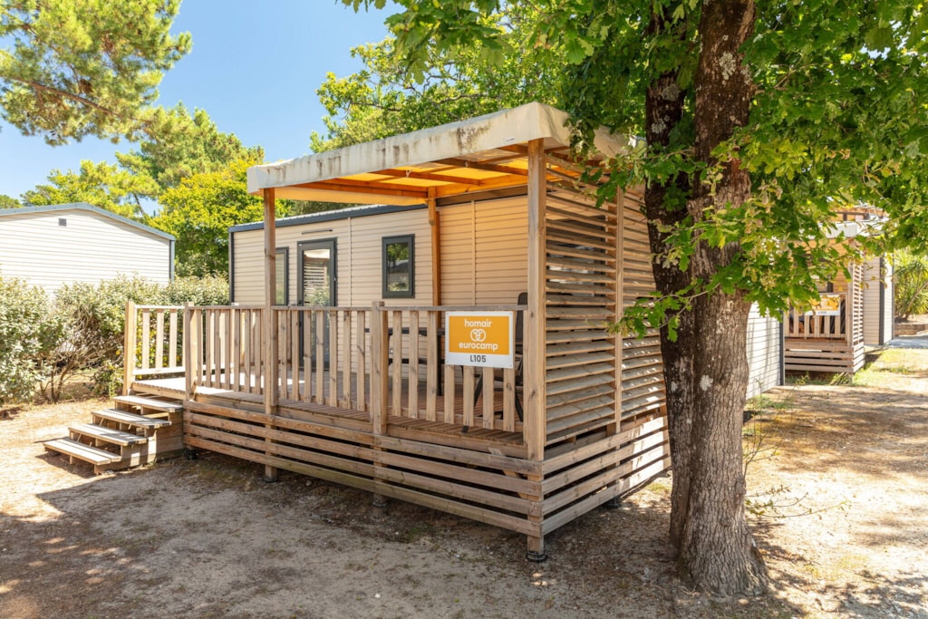 Comfort stacaravan - 3 slaapkamers - overdekt terras - airconditioning