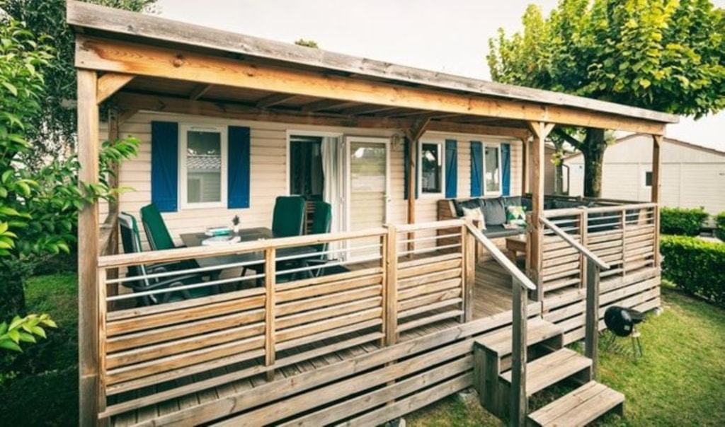 Stacaravan Premium | 24 m² | Airconditioning | 2 slaapkamers | Lounge Terras